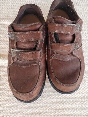 Dunham Men's Brown Leather vcro Strap Shoes Size 10